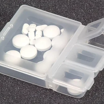 Pastillero estándar con compartimentos